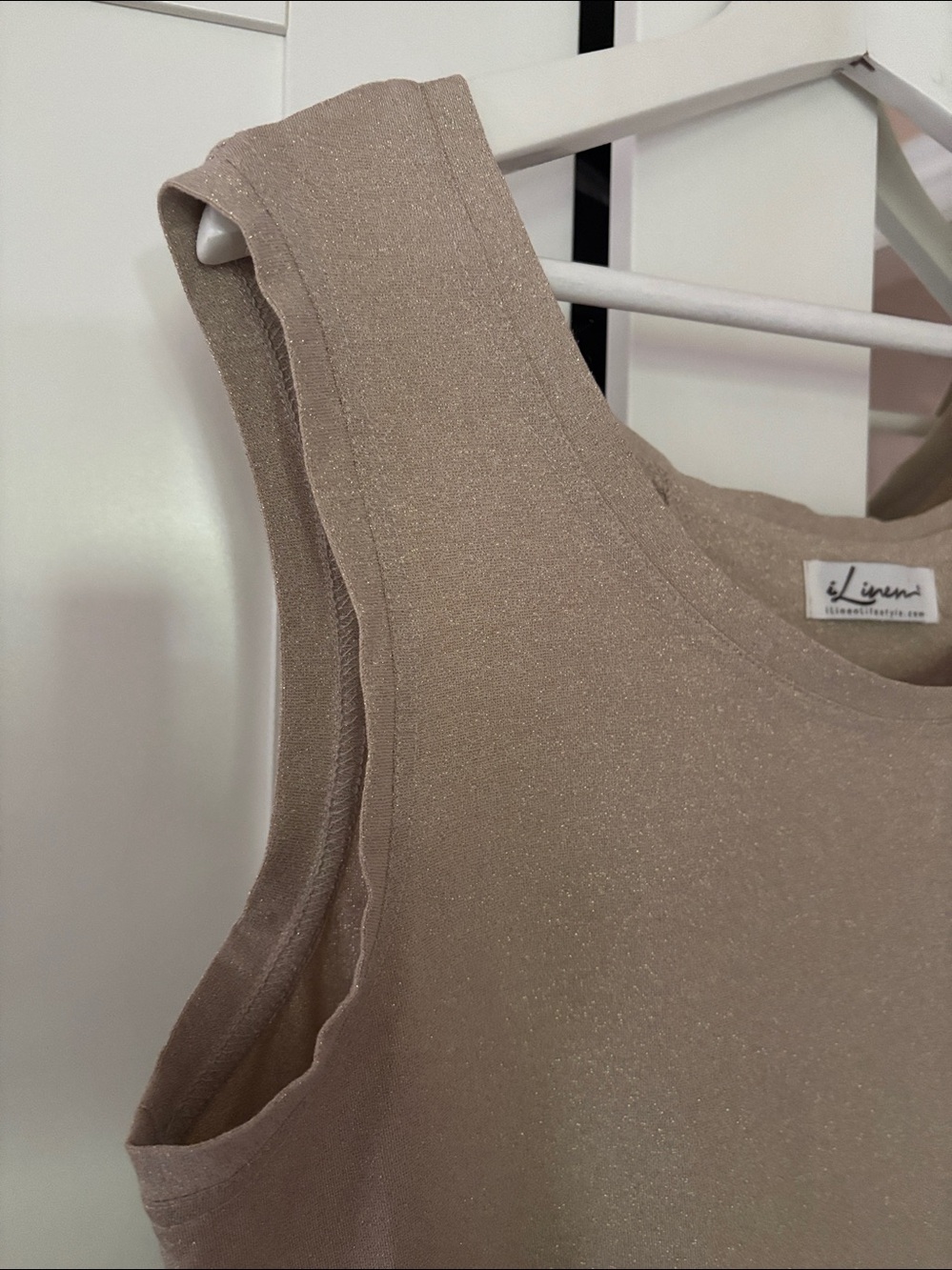 ILinen Gold Shell Top - Picture 3 of 5